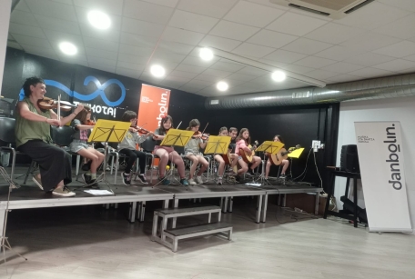 musika eskolako emanaldia