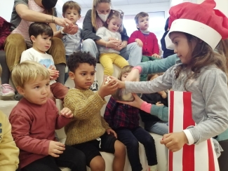 Orioko Herri Ikastolako zirku emanaldia. Tximeleta zirkua, HH4