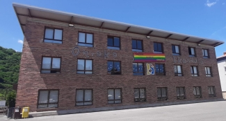LGTBIQ+ fobiaren aurkako elkarretaratzea Orioko Herri Ikastolan