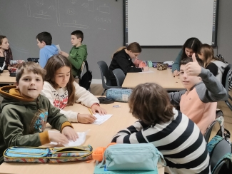 Santa Ageda bezperako koplak egiten hasi dira gaur LH6koak
