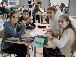 Santa Ageda bezperako koplak egiten hasi dira gaur LH6koak