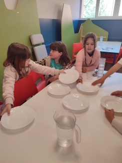 Orioko Herri Ikastolan jangelako eginkizunak zehaztu dituzte aste honetan