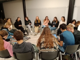 Orioko Herri Ikastolako ikasleak Frantziako ikasleekin Erasmus programako trukean